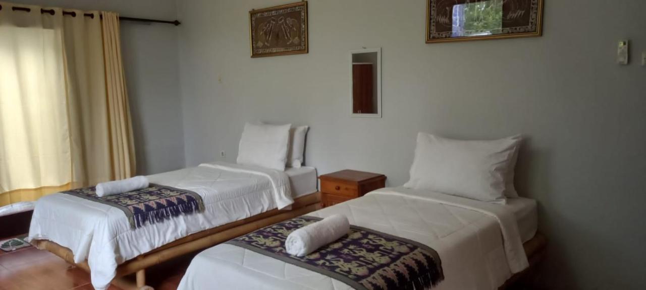 Selong Belanak Bungalows Extérieur photo