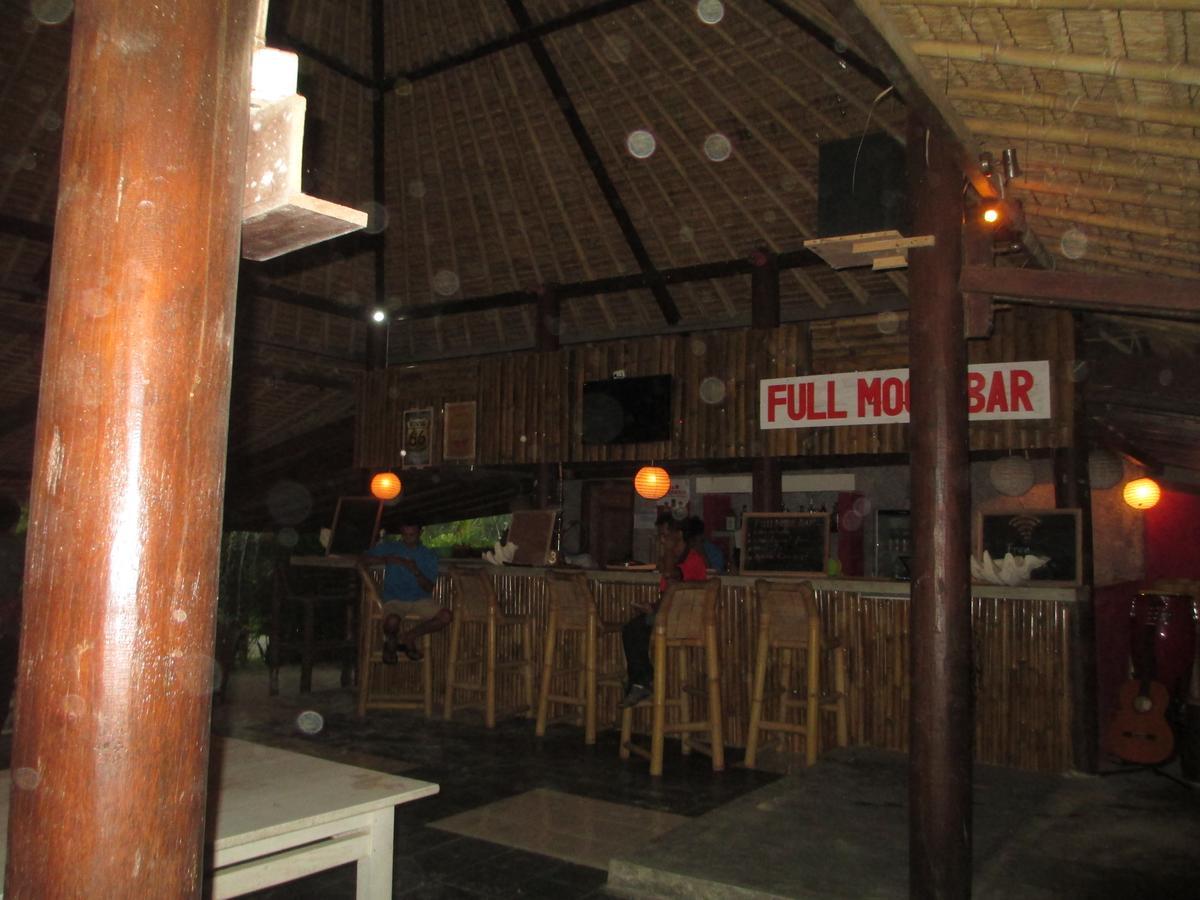 Selong Belanak Bungalows Extérieur photo